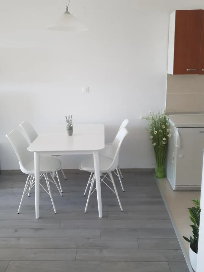 Apartments Kan Pula Croatia